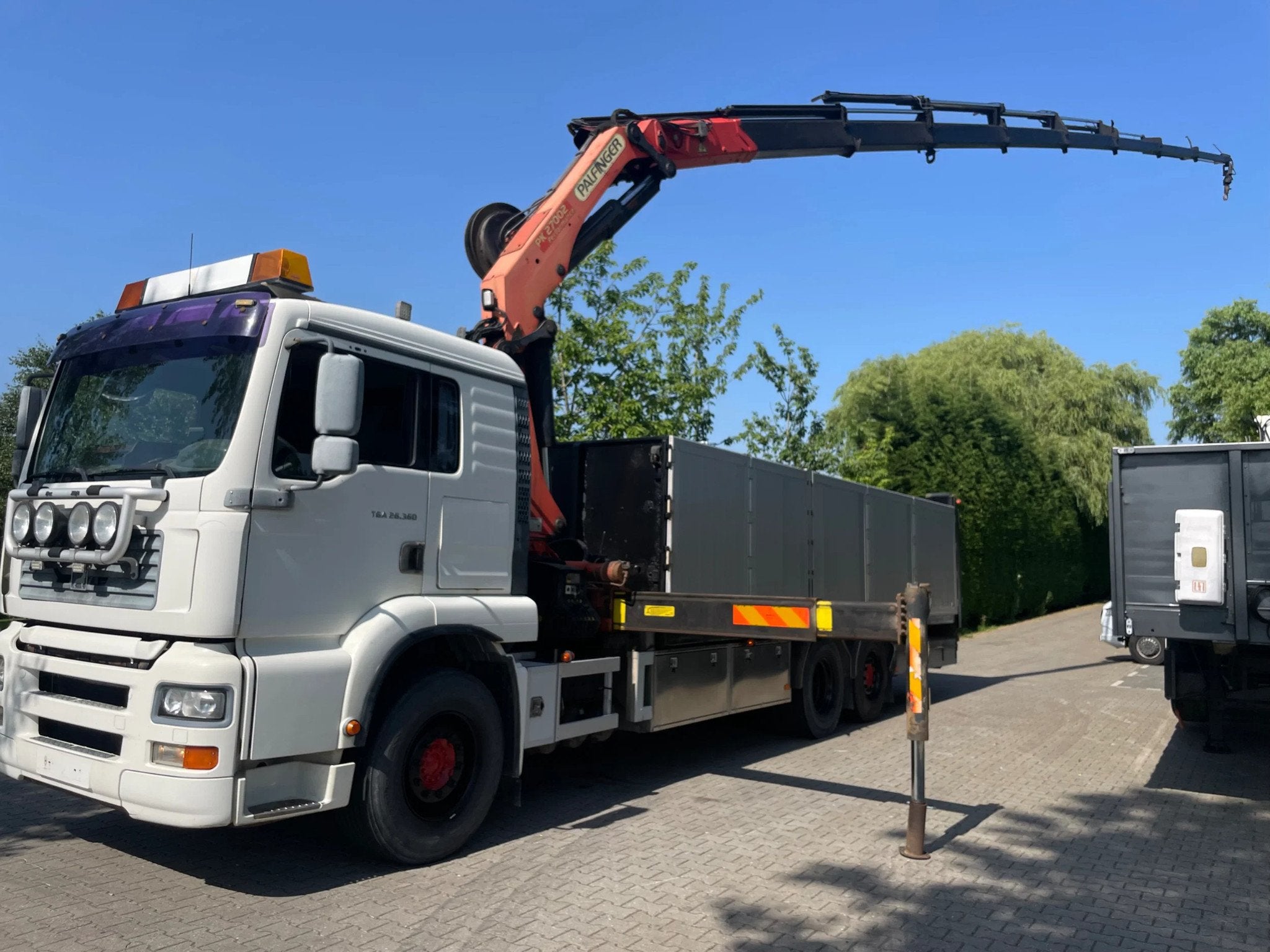 MAN TGA 26.360 With palfinger PK27002 8x hydrolic 21m boom w, Auto's, Automaat, Bedrijf, Diesel, Te koop