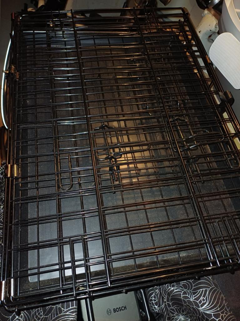 Hondenbens, Dieren en Toebehoren, Hondenhokken, Ophalen of Verzenden, Zo goed als nieuw, Minder dan 75 cm, Minder dan 65 cm
