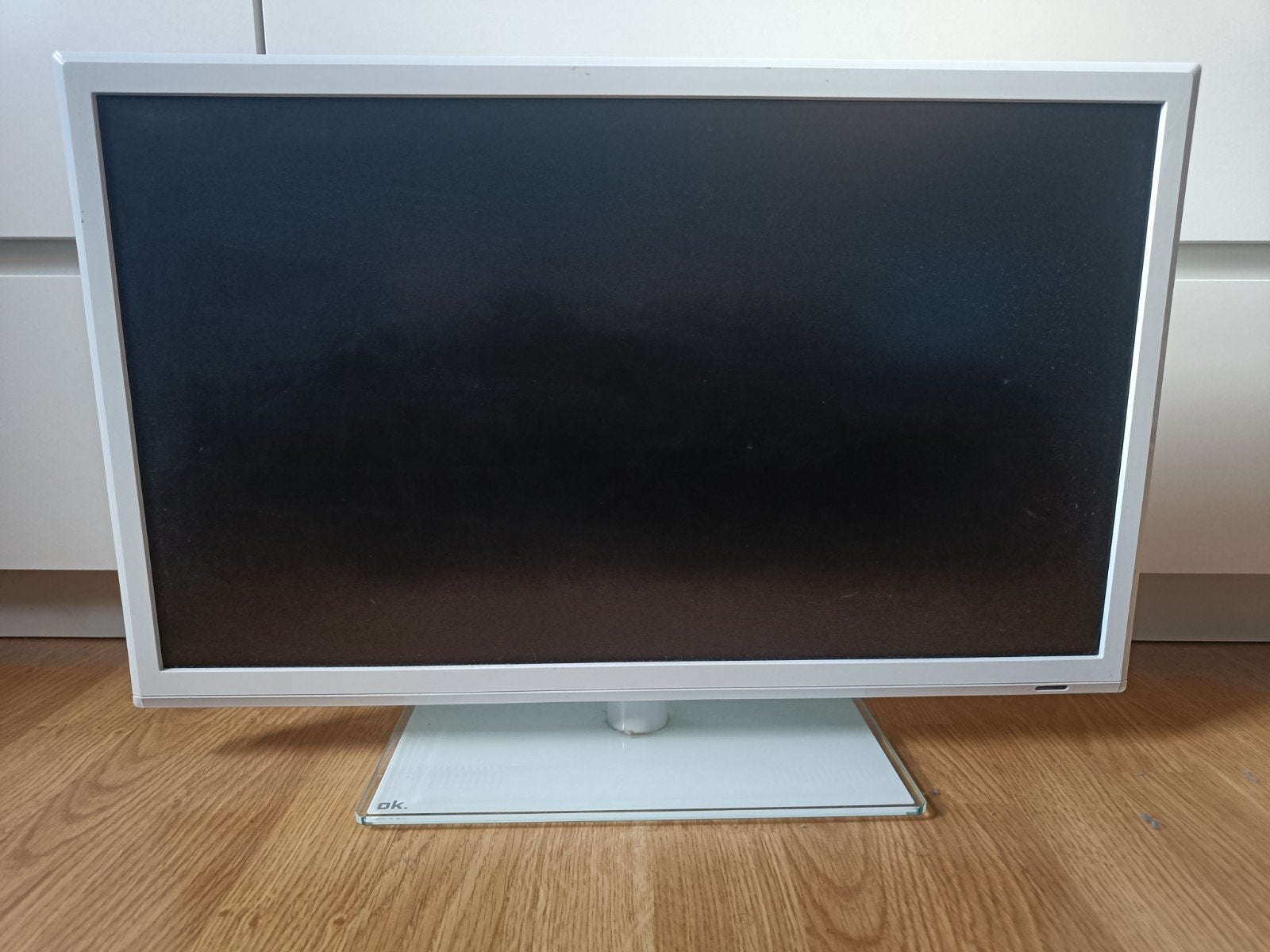 23,6 inch FHD LED TV van OK, Computers en Software, Monitoren, Hoofdtelefoonaansluiting, HDMI, Ophalen of Verzenden, Zo goed als nieuw