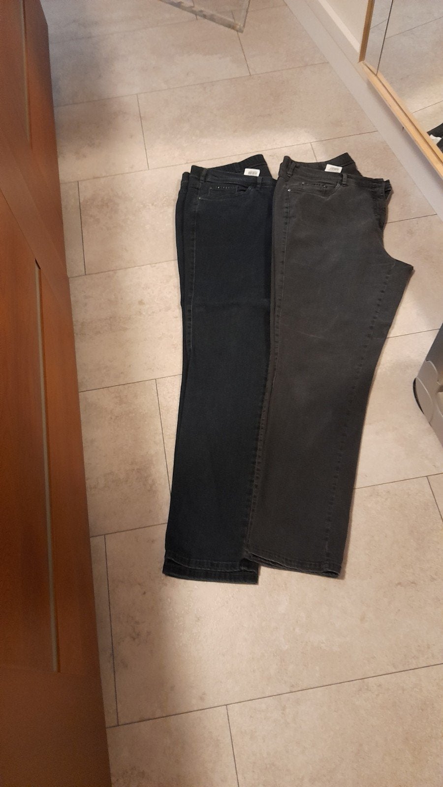 2 mooie stretch jeans  46, Kleding | Dames, Grote Maten, Ophalen of Verzenden, Nieuw, Blauw, Broek of Spijkerbroek
