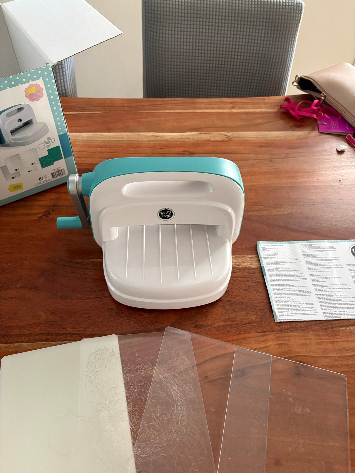 Snij- en Embossingmachine met accessoires, Hobby en Vrije tijd, Knutselen, Gebruikt, Machine, Geschikt voor karton, Overige merken