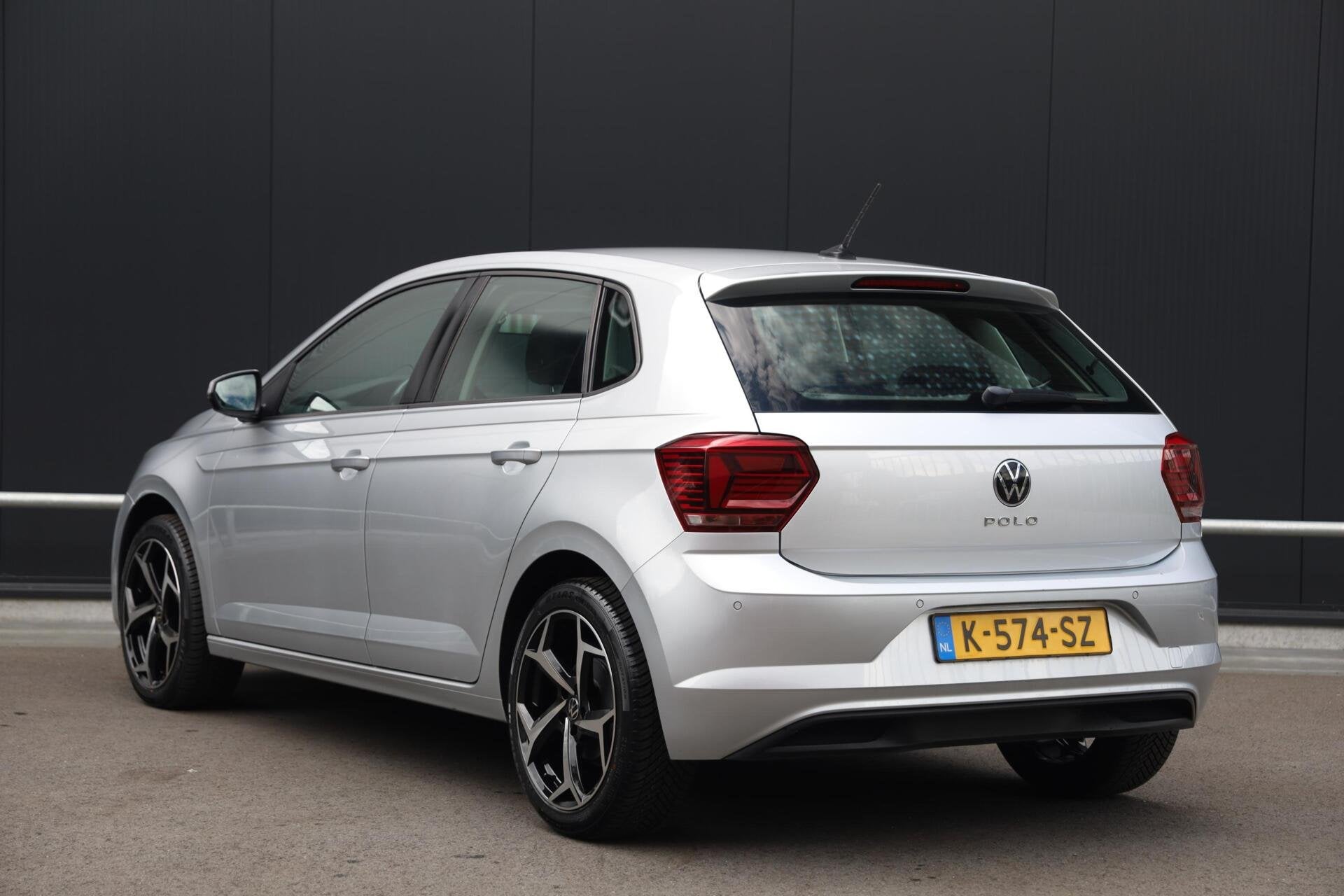 Volkswagen Polo 1.0 TSI 95pk Comfortline Business Navi Clima, Voorwielaandrijving, Gebruikt, Origineel Nederlands, Bedrijf