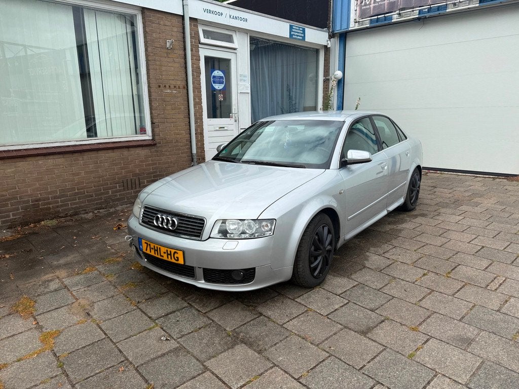 Audi A4 Limousine 3.0 quattro Exclusive, Auto's, Audi, Bedrijf, Te koop, A4, 4x4, Benzine, Euro 4, F, Sedan, Handgeschakeld, Origineel Nederlands