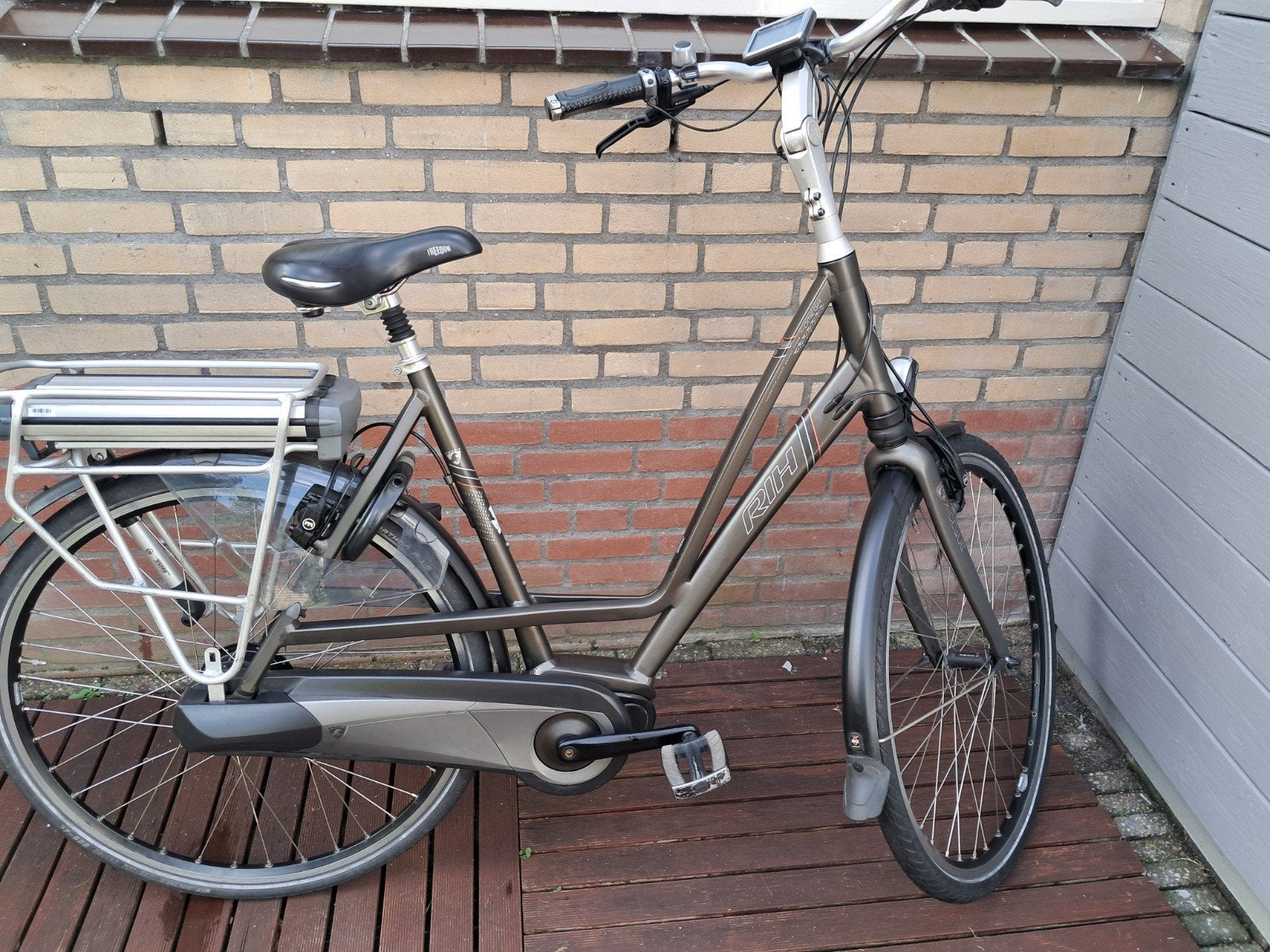 Rih x omega, 59 cm of meer, Ophalen, Gebruikt, Overige merken