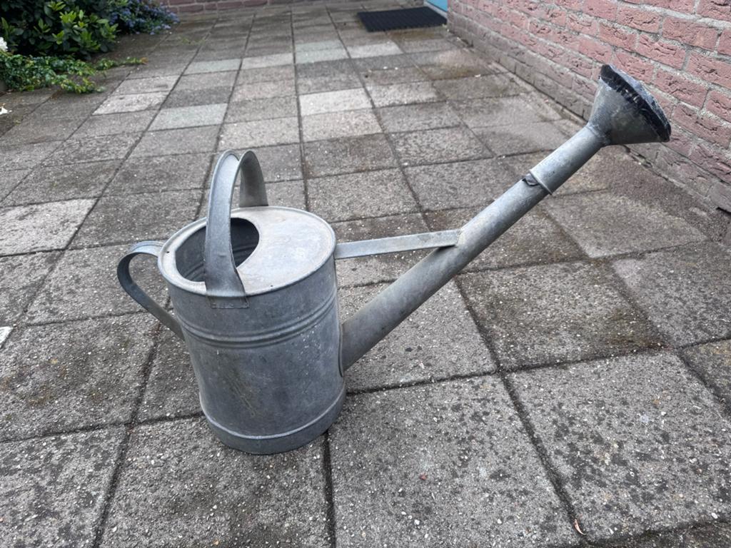 Vintage Zinken Gieter - Tuin Decoratie, Tuin en Terras, Gieters, Ophalen of Verzenden, Zo goed als nieuw, Metaal