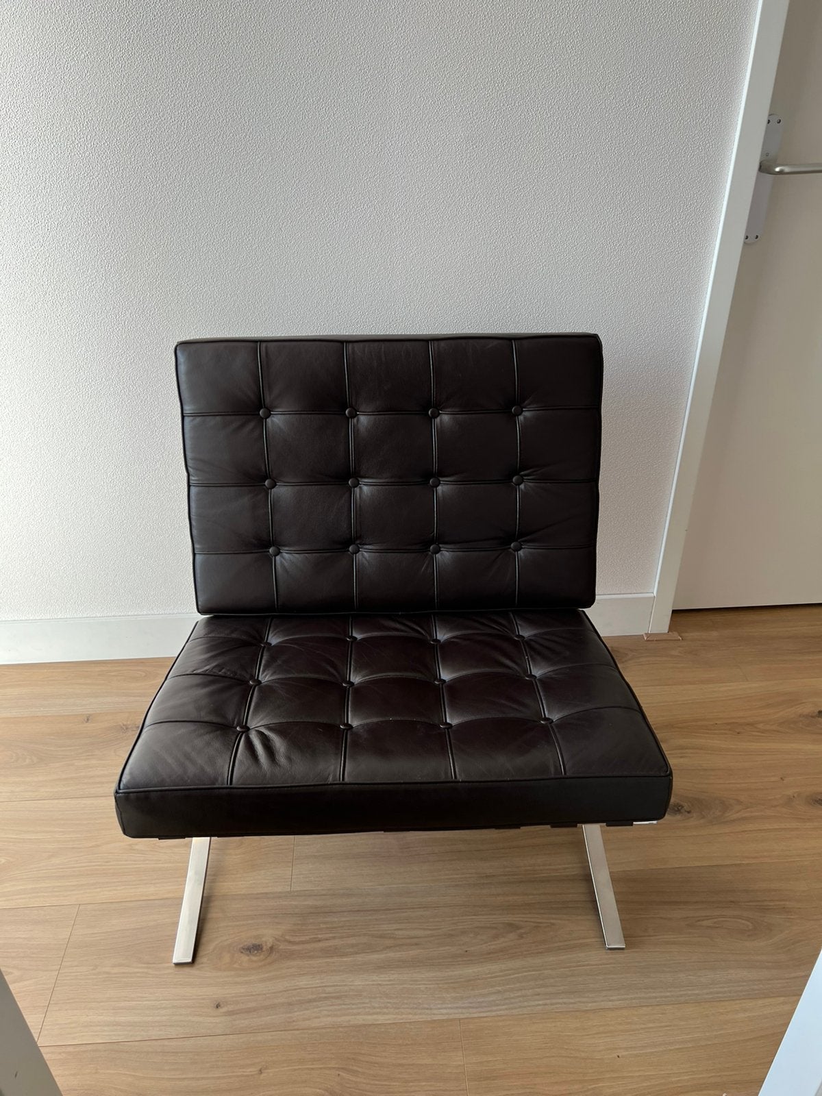 Barcelona fauteuil replica, Ophalen, Gebruikt, 75 tot 100 cm, 50 tot 75 cm