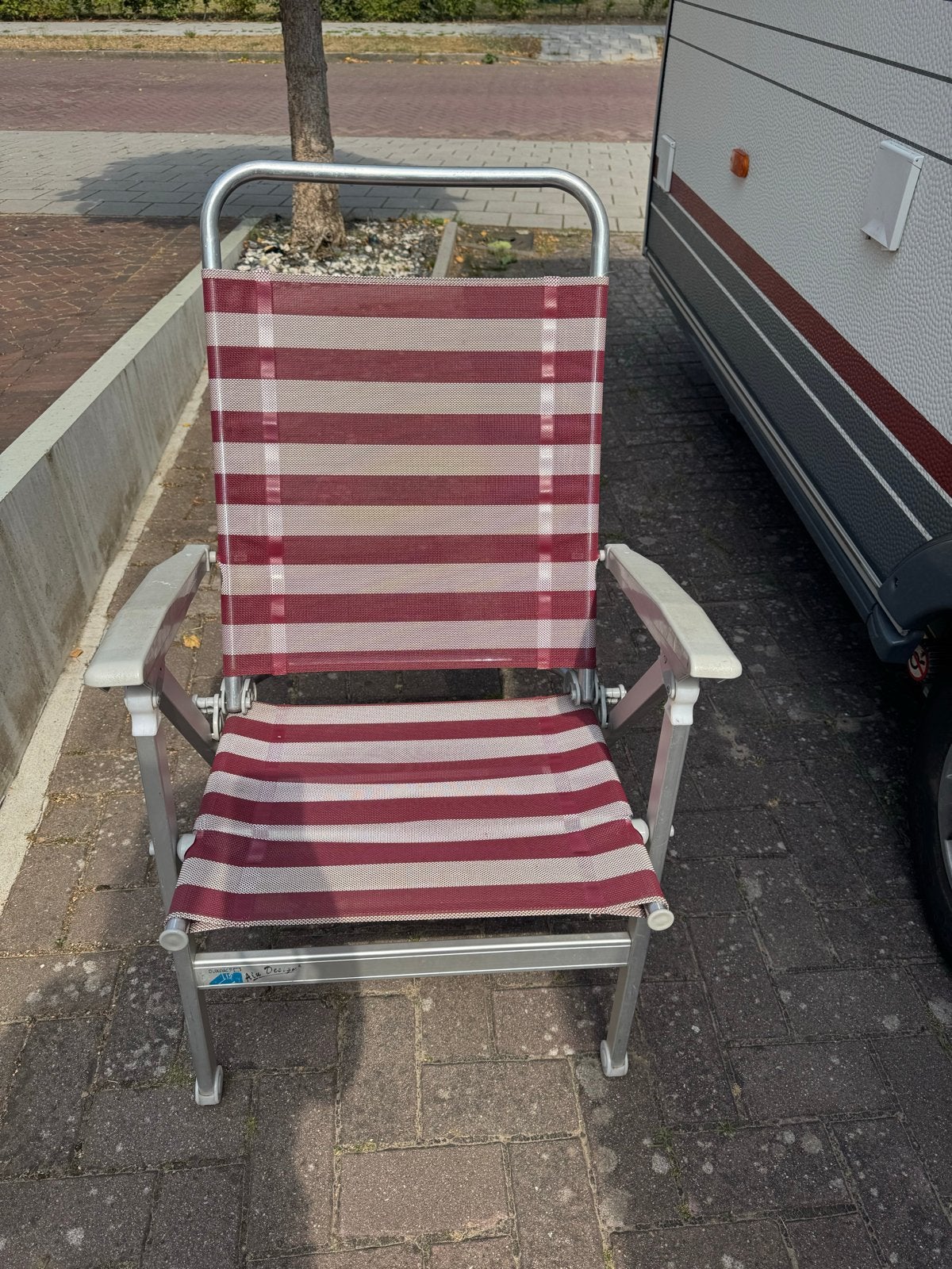 Dukdalf campingstoel, rood/wit gestreept, goede staat, Ophalen, Gebruikt, Campingstoel