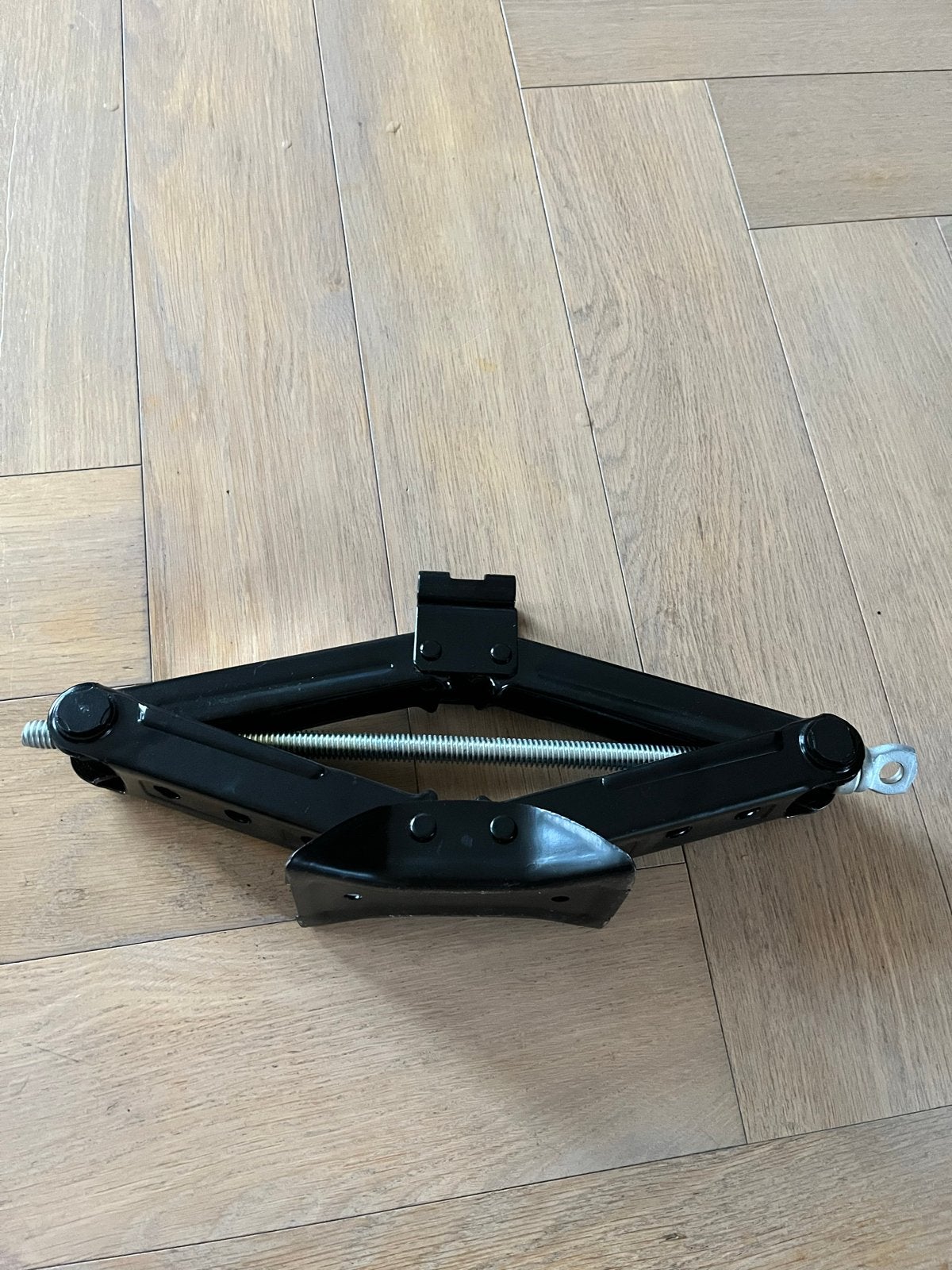 Krik, kruissleutel en bandenspanningsmeter set, Ophalen, Gebruikt