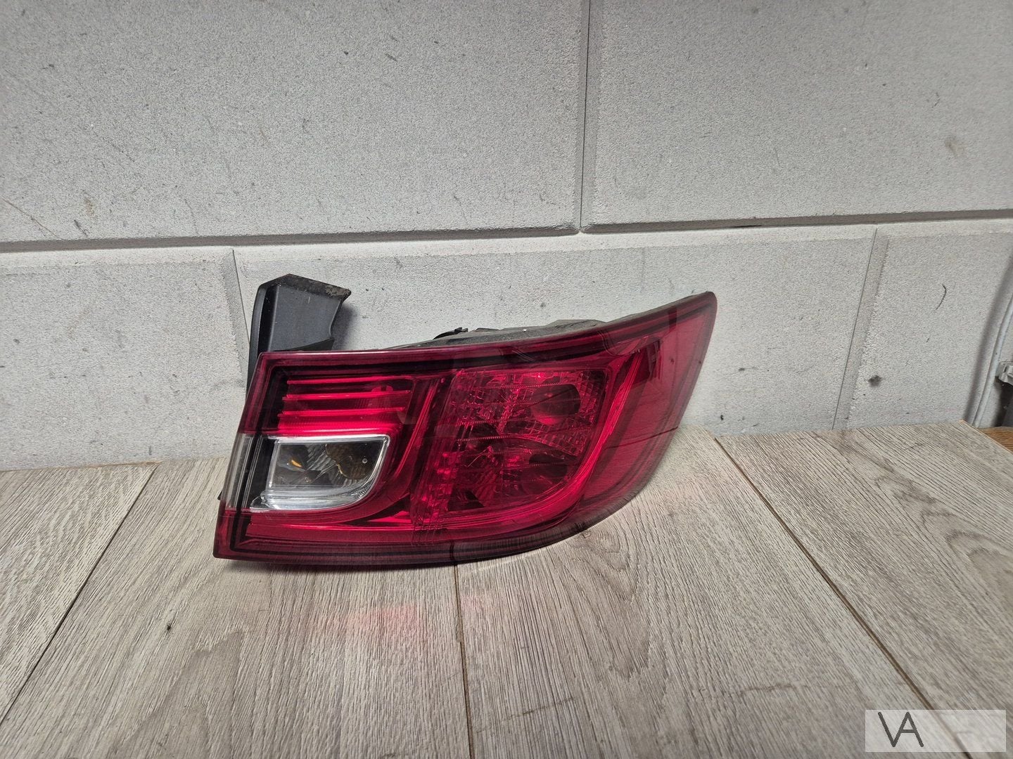 Renault Clio 4 2013 - 2020 achterlicht rechts op auto €20, Auto-onderdelen, Gebruikt, -, Renault, -