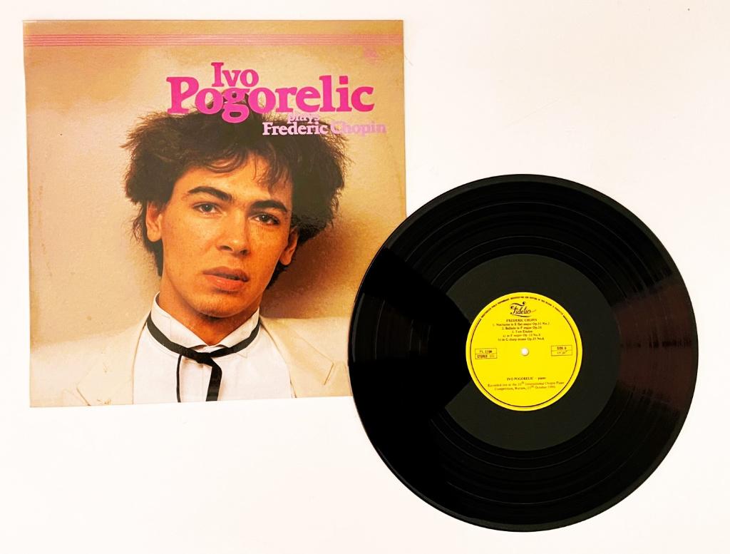 LP Plays Frederic Chopin	Pogorelich, Ivo, Ophalen of Verzenden, Gebruikt, 12 inch