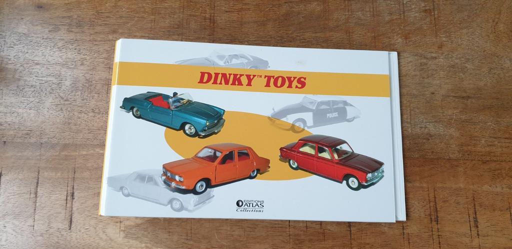 Z.g.a.n dinky toys verzamelalbum/map, Ophalen of Verzenden, Zo goed als nieuw, Overige typen, Dinky Toys