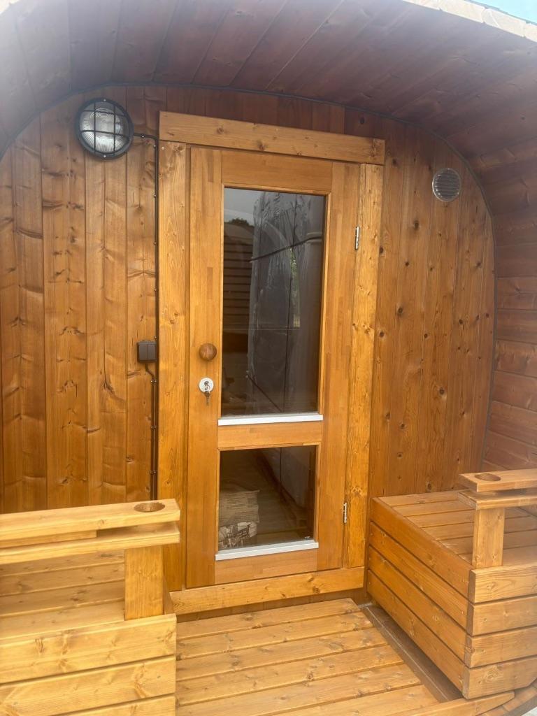 Houtgestookte Barrelsauna 290  cm I TW-hout I 2025 opruiming, Sport en Fitness, Sauna, Ophalen, 8431 NA, Buurstede 17, Fins of Traditioneel