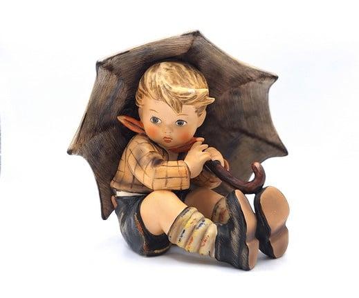 Hummel beeld 'Umbrella boy' (groot), Verzamelen, Verzenden, Zo goed als nieuw, Hummel