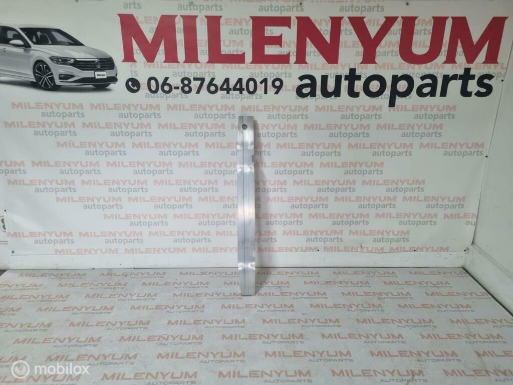 AUDI A! BUMPERBALK (2010-2018), Auto-onderdelen, Ophalen of Verzenden, Nieuw, Audi