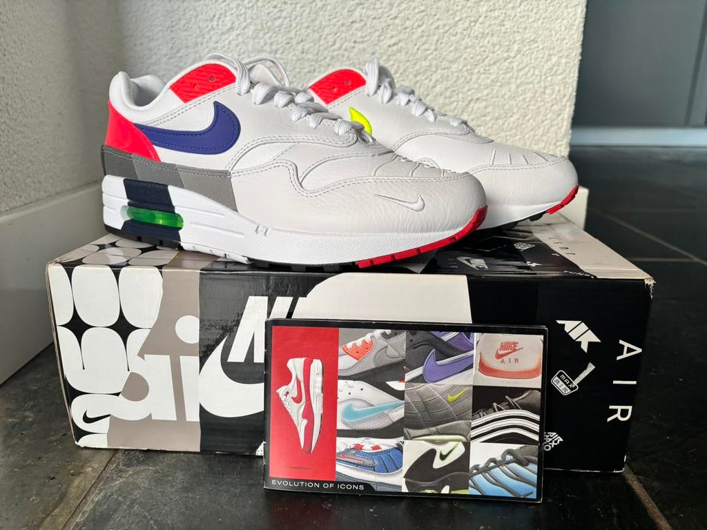 Nike air max 1 Evolution of Icons maat 39, Wit, Nieuw, Ophalen of Verzenden, Sneakers of Gympen