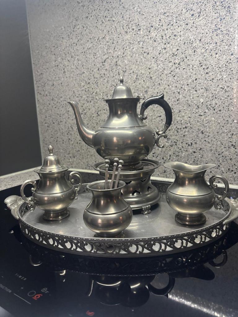 Gelria Tin theeset, Antiek en Kunst, Antiek | Tin, Ophalen of Verzenden