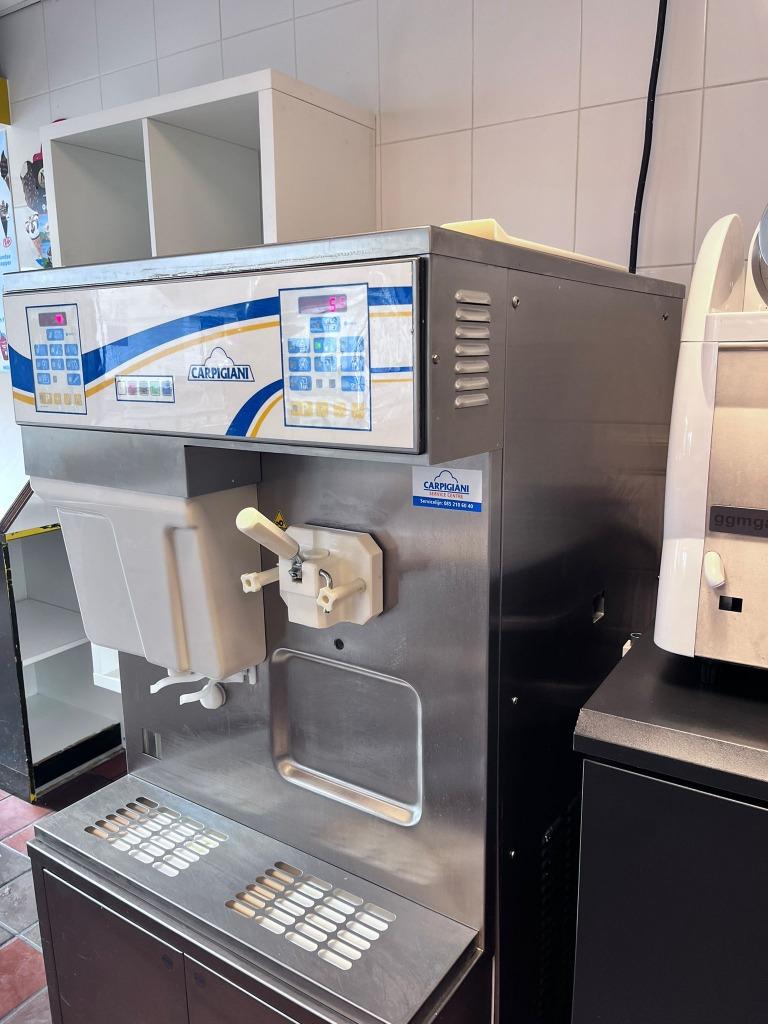 carpigiani softijs en milkshake machine gk3, Ophalen, Gebruikt, Overige typen