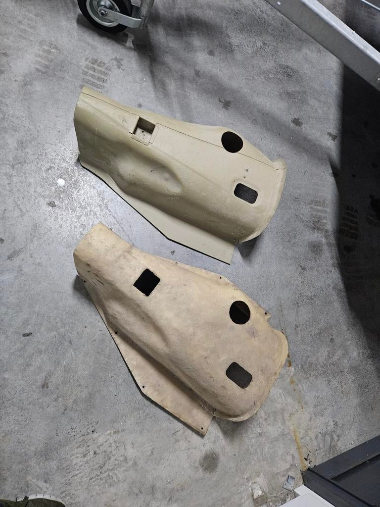 Austin Healey 100 Versnellingsbak Tunnel, Ophalen of Verzenden, Voor, Austin, Bumper