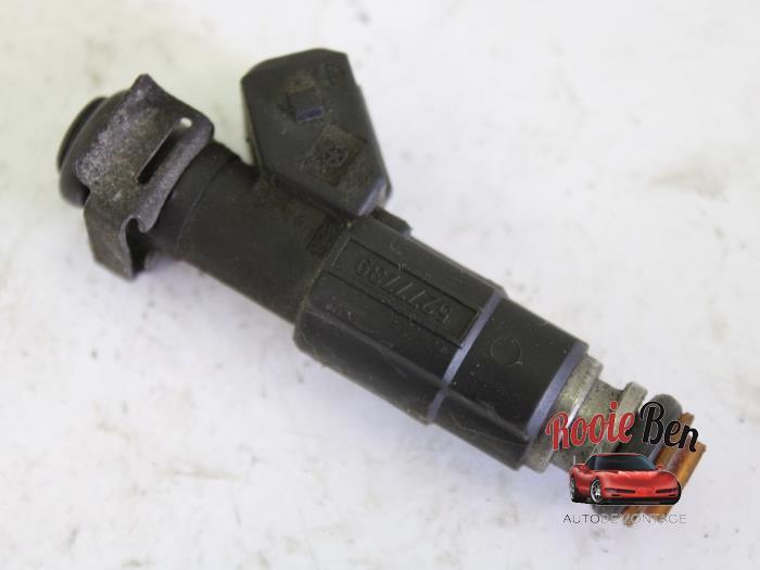 Injector (benzine injectie) van een Chrysler Voyager, Auto-onderdelen, Brandstofsystemen, Gebruikt, -, Ophalen of Verzenden, -