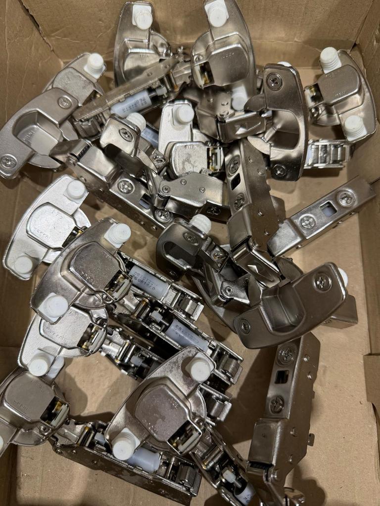 Hettich Sensys Flash Softclose scharnieren 110 – (17 stuks), Doe-het-zelf en Verbouw, Hang- en Sluitwerk, Scharnier, Ophalen of Verzenden