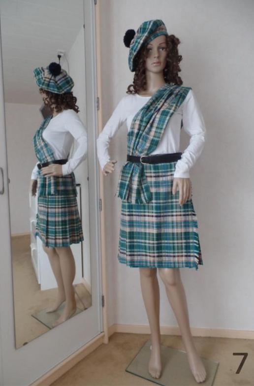 schotse rokjes / kilts / feest kleding carnaval, Ophalen of Verzenden, Zo goed als nieuw, Maat 38/40 (M), Carnaval