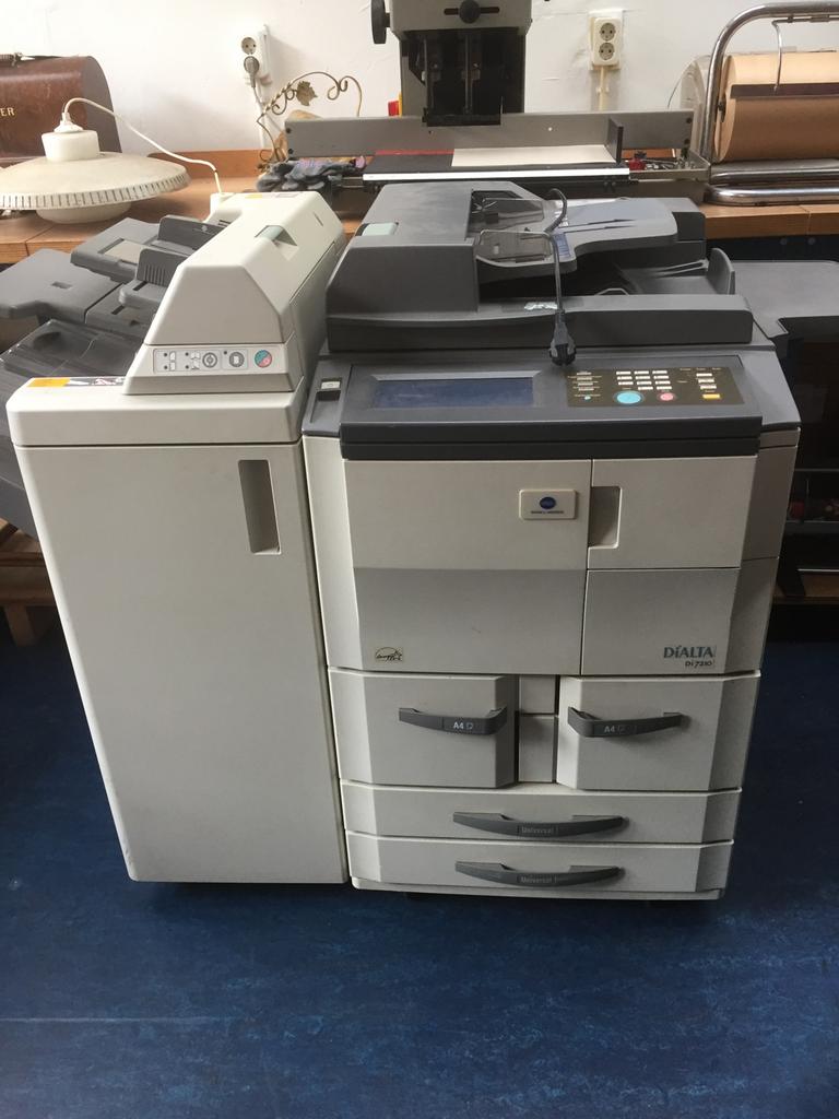 TEAB Konica Minolta DiALTA Di7210 zwart/wit Printer Finisher, Ophalen, Zwart-en-wit printen, Gebruikt, Konica Minolta