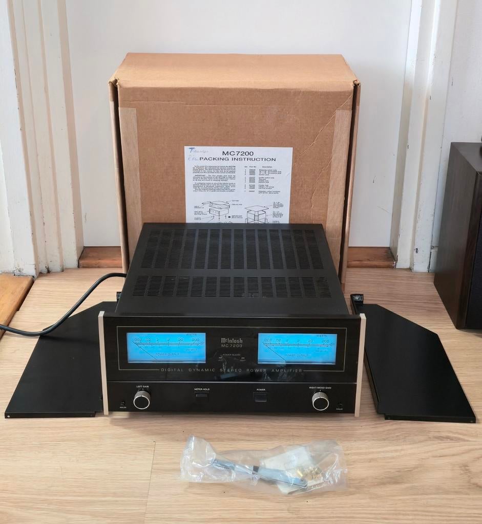 McIntosh MC7200 Stereo Eindversterker - Topstaat!, Zo goed als nieuw, 120 watt of meer, Stereo, Ophalen