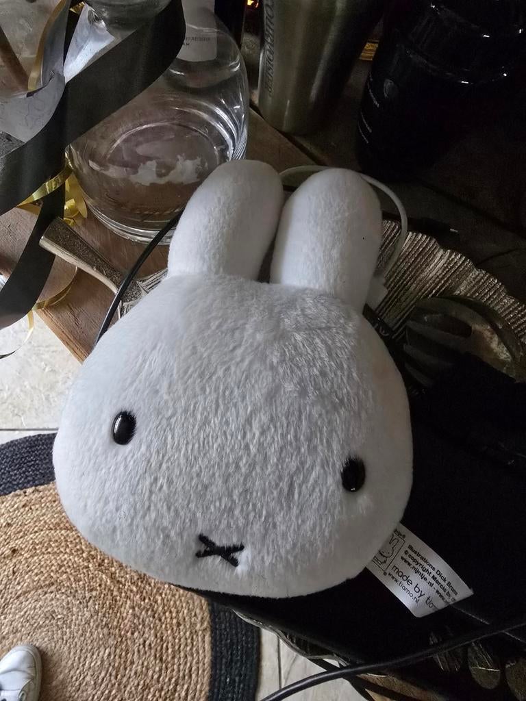 Nijntje fluffy met label, Ophalen of Verzenden, Zo goed als nieuw