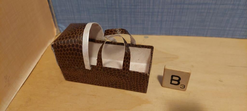 Reis wiegje voor poppenhuis, Ophalen of Verzenden, Nieuw, Poppenhuis