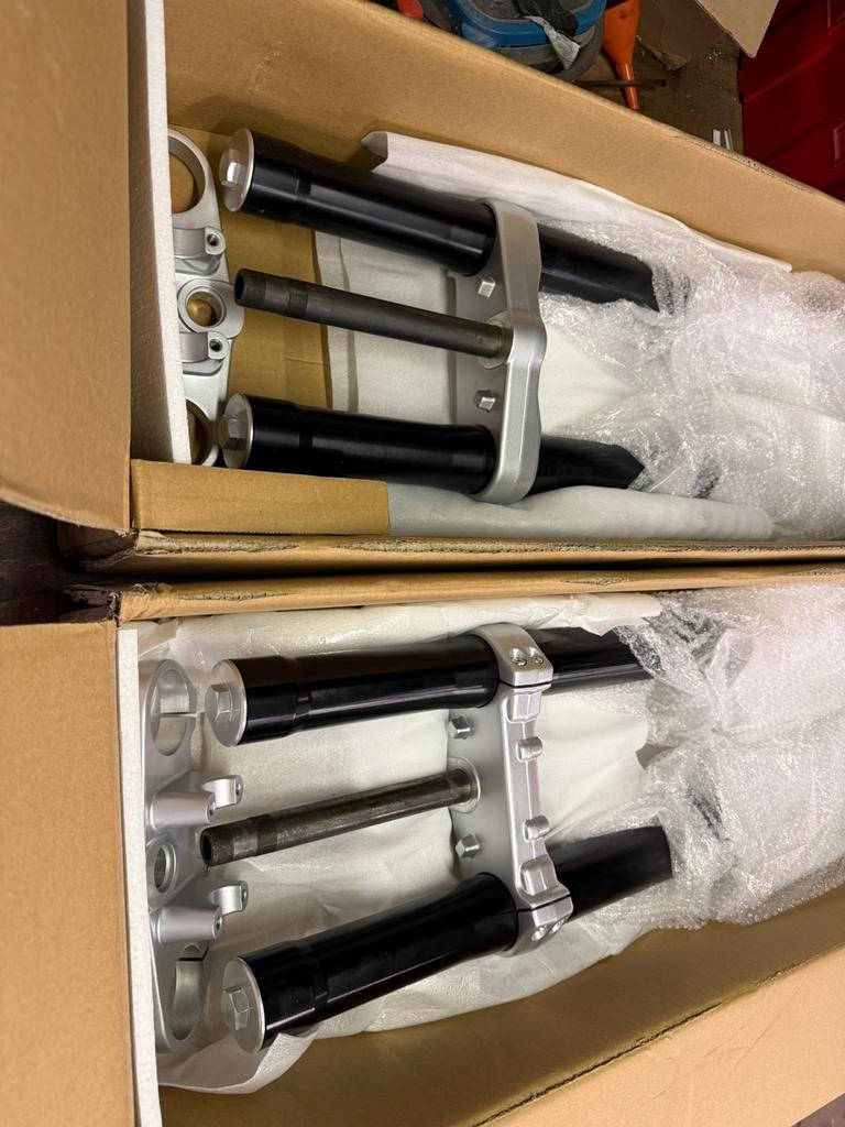 Nieuw Derbi Upside-down voorvork USD AANBIEDING NU 525 EURO, Derbi, Frame, Derbi, Derbi