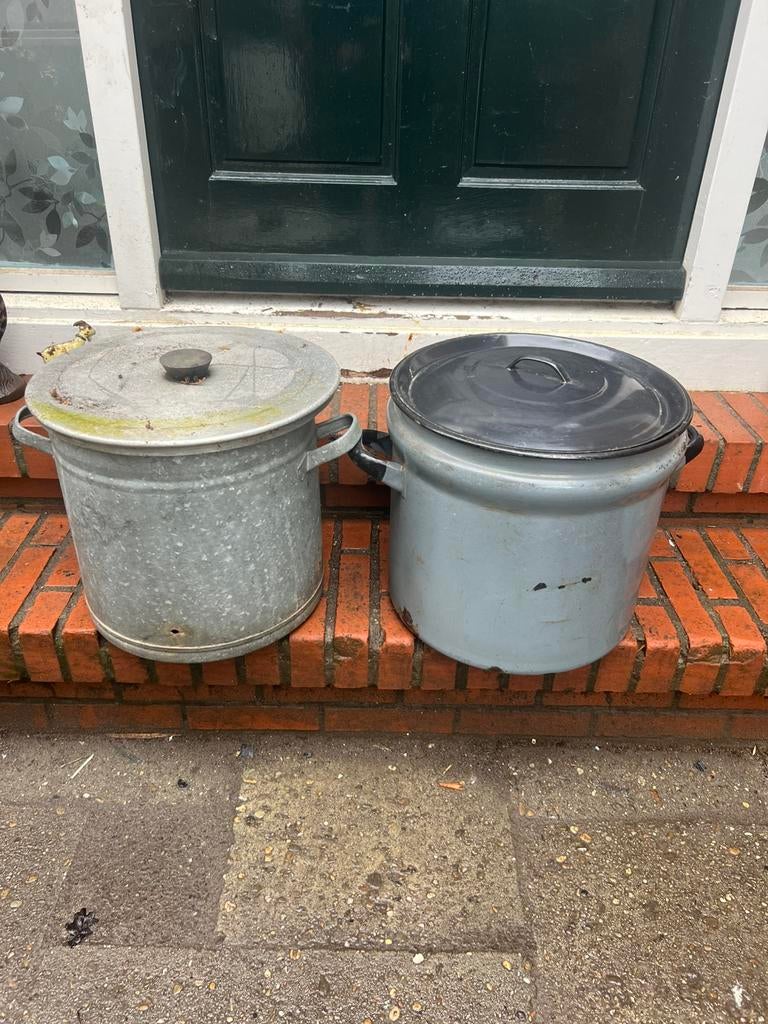 Wasketels, Ophalen