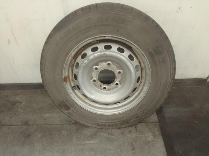 Reservewiel van een Hyundai H1 People, Ophalen of Verzenden, 3 maanden garantie, Gebruikt, Velg(en)