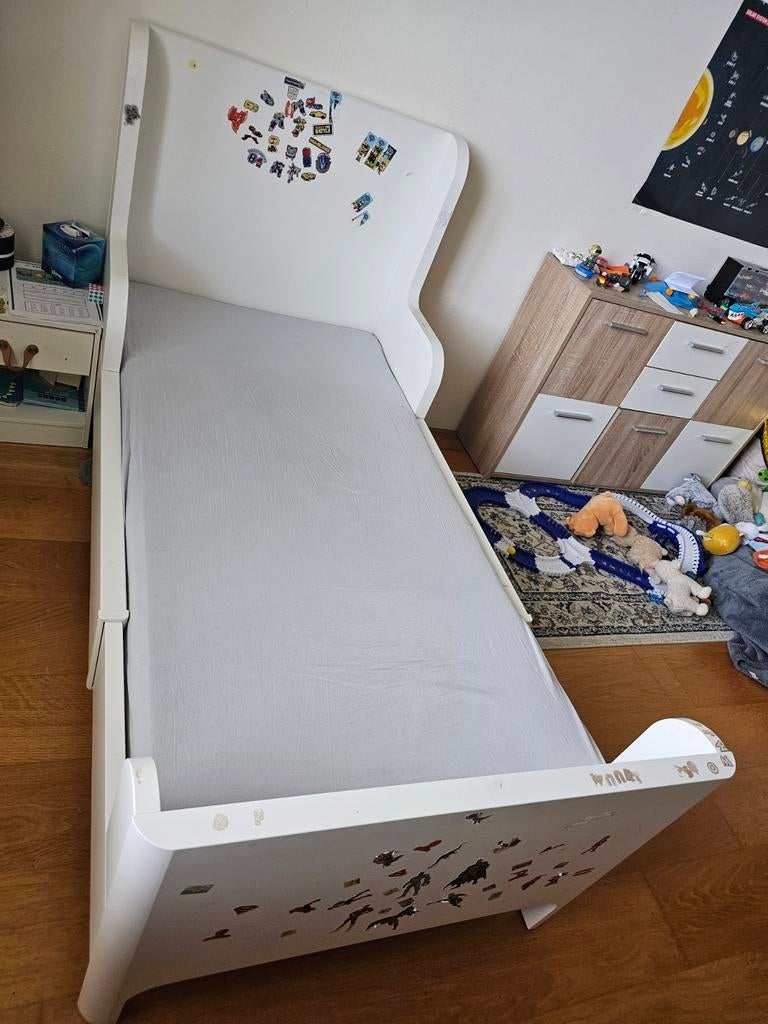 2x Uitschuifbaar peuterbed, Kinderen en Baby's, Kinderkamer | Bedden, Ophalen, Gebruikt, 70 tot 85 cm, Lattenbodem