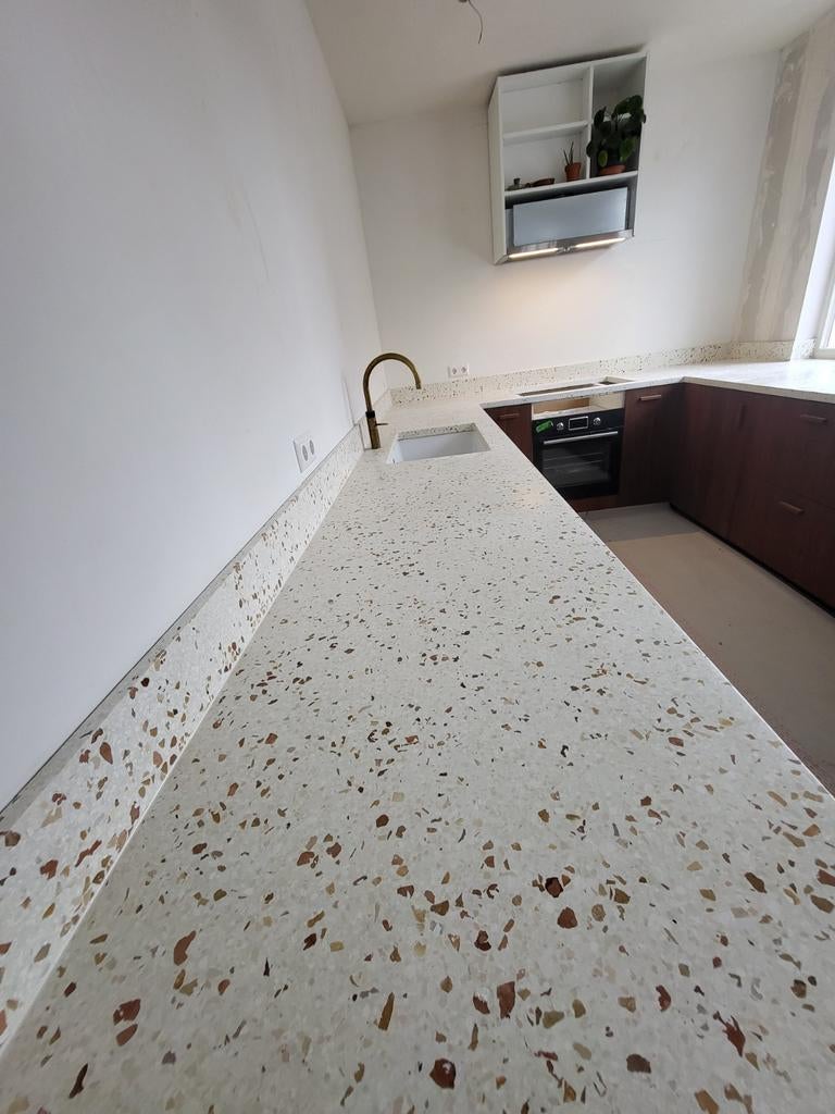 Terrazzo & Betonnen aanrecht barbladen, toonbanken enz., 200 cm of meer, Nieuw, Ophalen of Verzenden, Groen