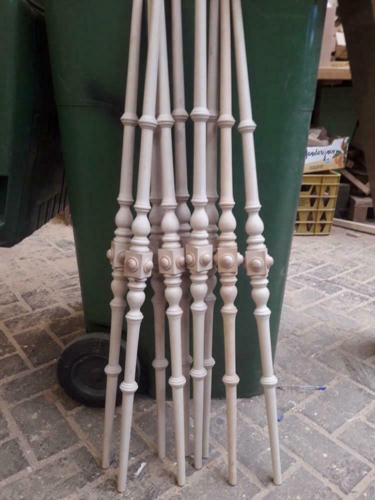 antieke trapspijlen div. Soorten, Doe-het-zelf en Verbouw, Ladders en Trappen, Ophalen, Nieuw, Trap