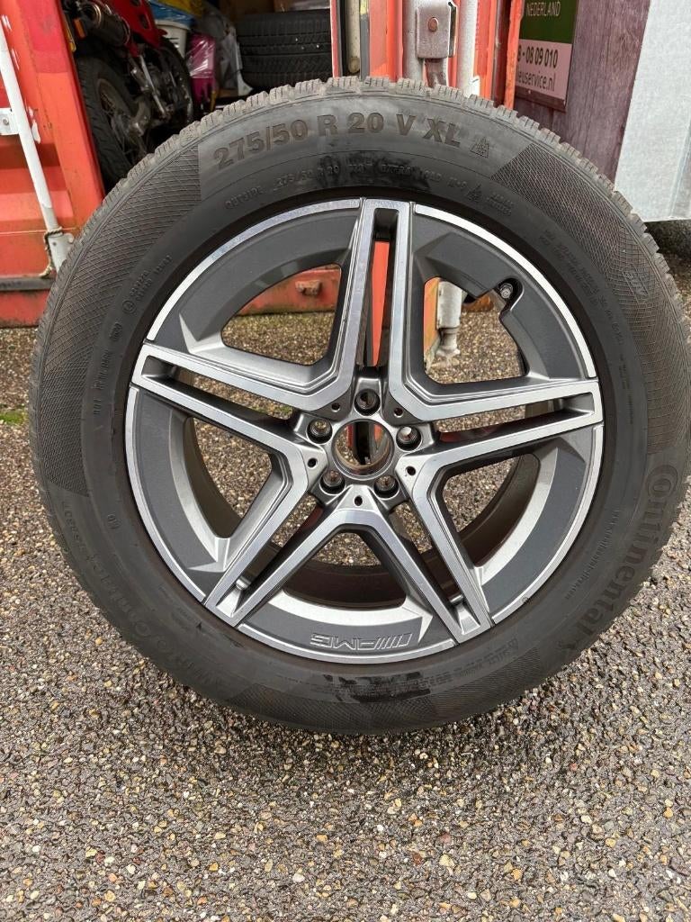 Orgineel Mercedes AMG winterbandenset, Ophalen, Gebruikt, 275 mm, Winterbanden