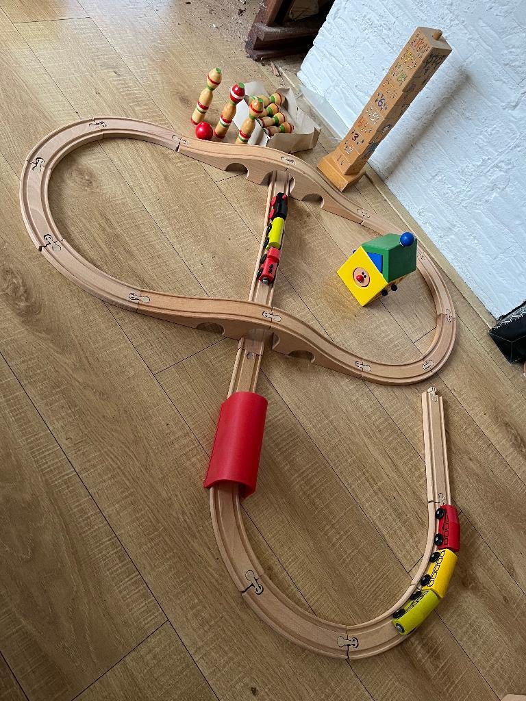 houten trein met wagons bibbeljan houten toren loco sesams, Kinderen en Baby's, Speelgoed | Houten speelgoed, Ophalen of Verzenden