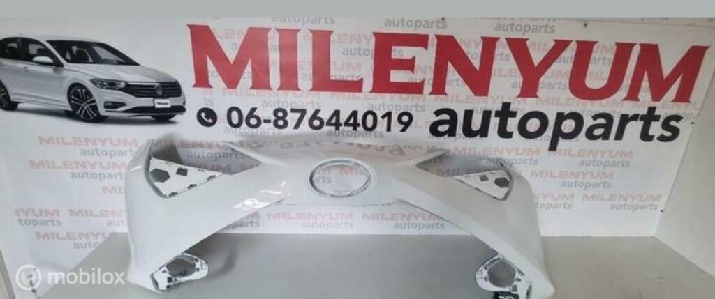 TOYOTA AYGO BUMPER NIEUW (2018/2021) 068, Auto-onderdelen, Carrosserie en Plaatwerk, Bumper, Voor, Nieuw, Ophalen of Verzenden