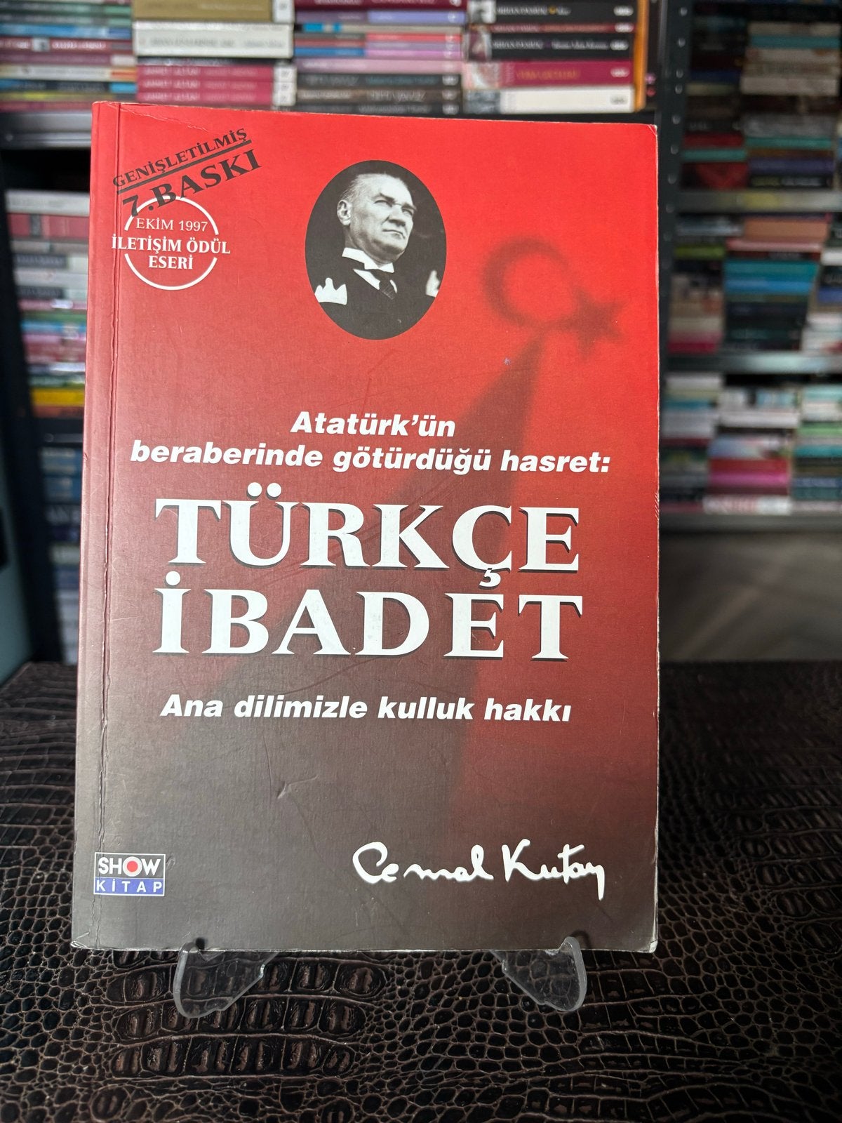 Turkse boek: Atatürk'ün beraberinde götürdüğü hasret, Ophalen of Verzenden, Gelezen, Wereld overig