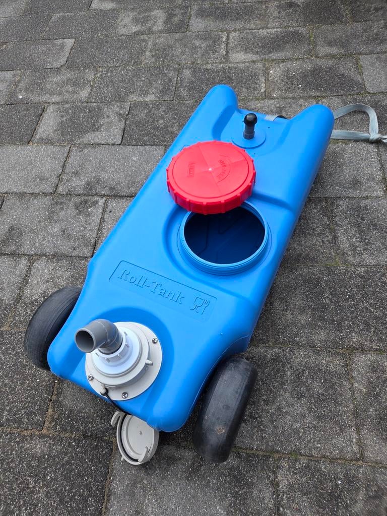 Vuilwatertank, Ophalen, Zo goed als nieuw