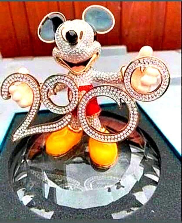 Arribas Serie Swarovski Mickey Mouse 2000, Verzamelen, Swarovski, Zo goed als nieuw, Figuurtje, Ophalen of Verzenden