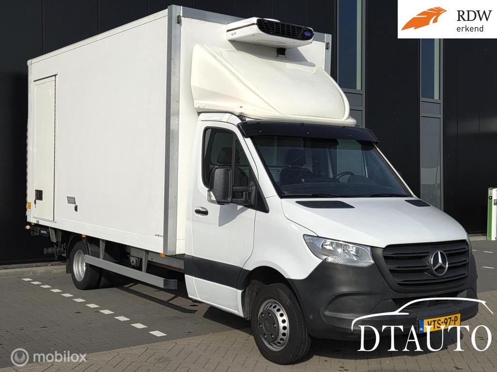 Mercedes Sprinter bestel 319 Koelwagen met laadklep <3500Kg, Auto's, Automaat, Stof, Gebruikt, Wit