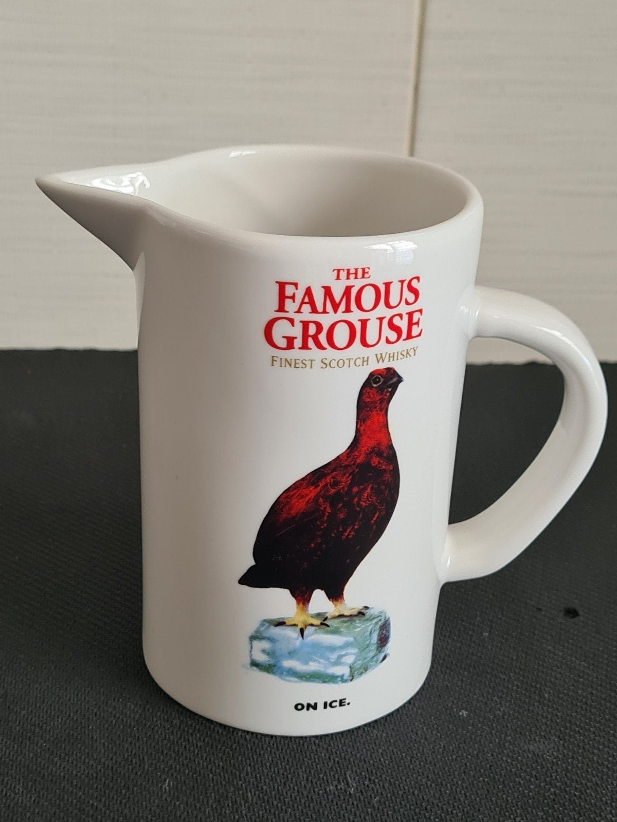 Famous Grouse Whisky kan - Keramieken waterkan, Overige typen, Ophalen of Verzenden, Zo goed als nieuw, Steen/keramiek