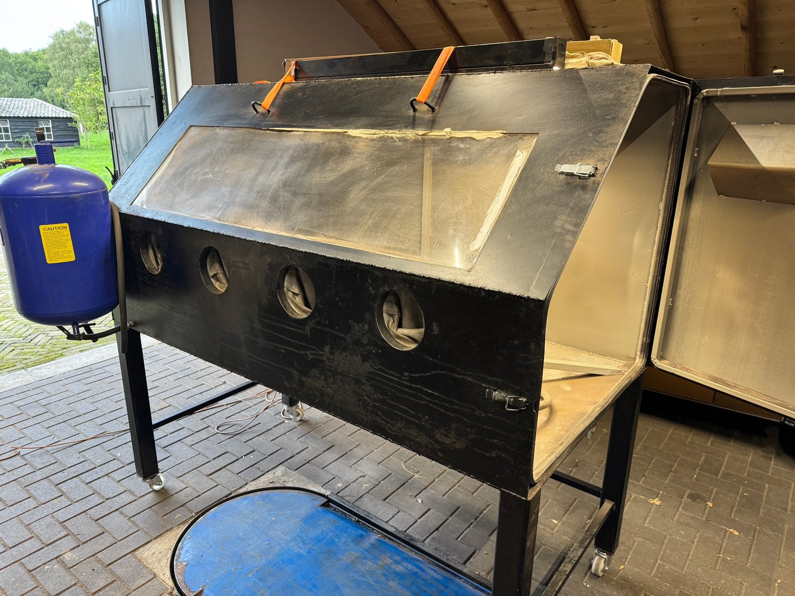 Straalcabine 2x1x1 meter, Ophalen, Gebruikt