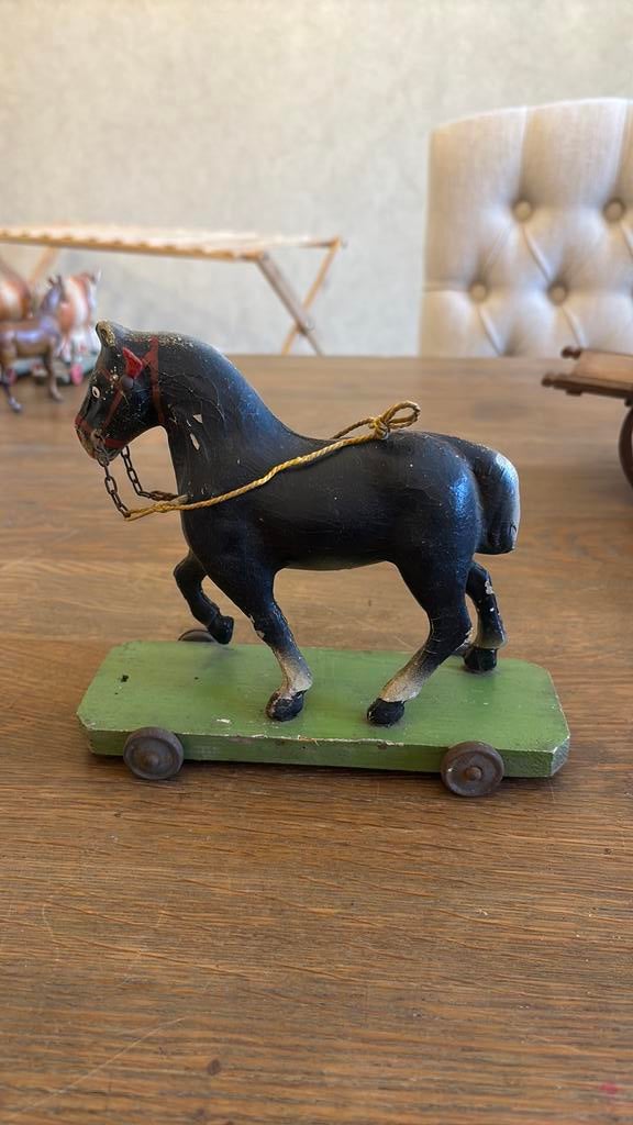 Oud papier mache paardje op wieltjes, Antiek en Kunst, Antiek | Speelgoed, Ophalen