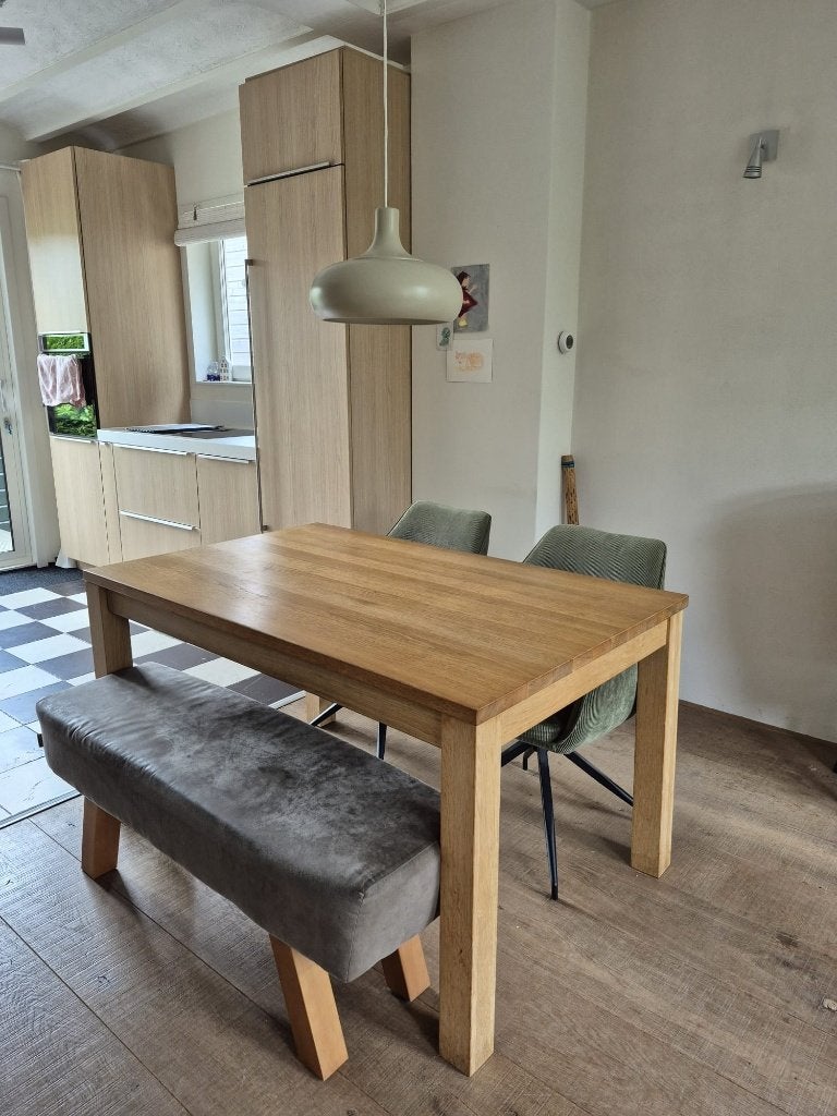 Uitschuifbare eettafel