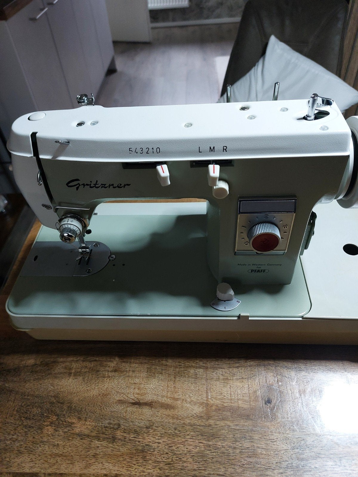 Gritzner Naaimachine Type GSZ - Made in Western Germany, Ophalen of Verzenden