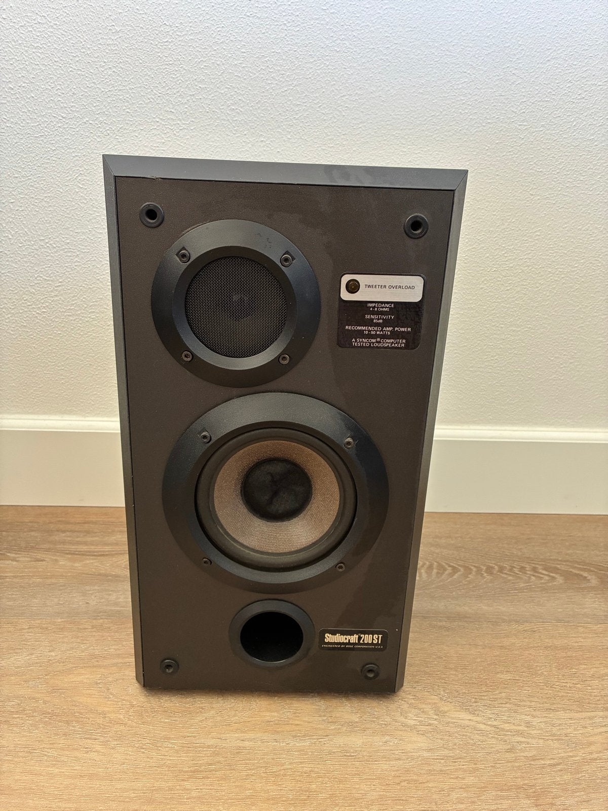 Studiocraft 200 ST Boekenplank Luidspreker, Audio, Tv en Foto, Overige merken, Gebruikt, Ophalen of Verzenden, Minder dan 60 watt
