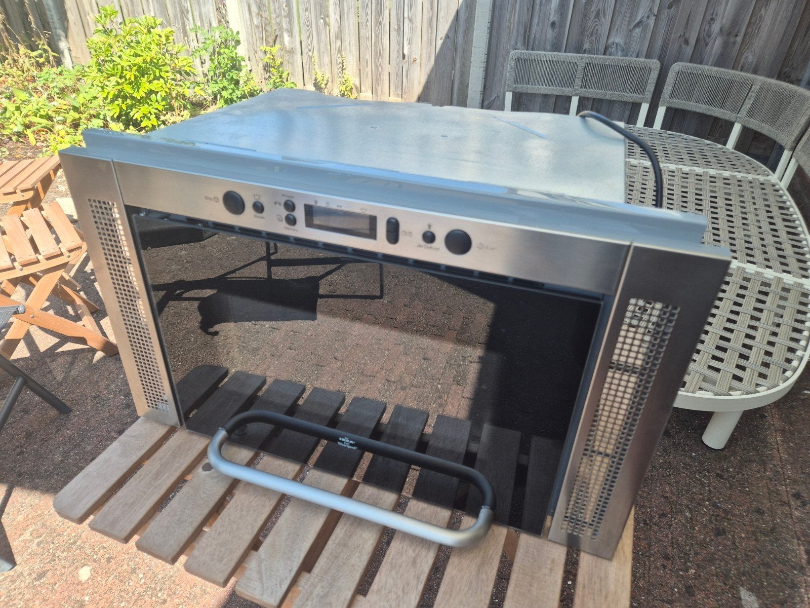 Nette Whrilpool inbouwmagnetron, Dieren en Toebehoren, Ophalen, Minder dan 65 cm