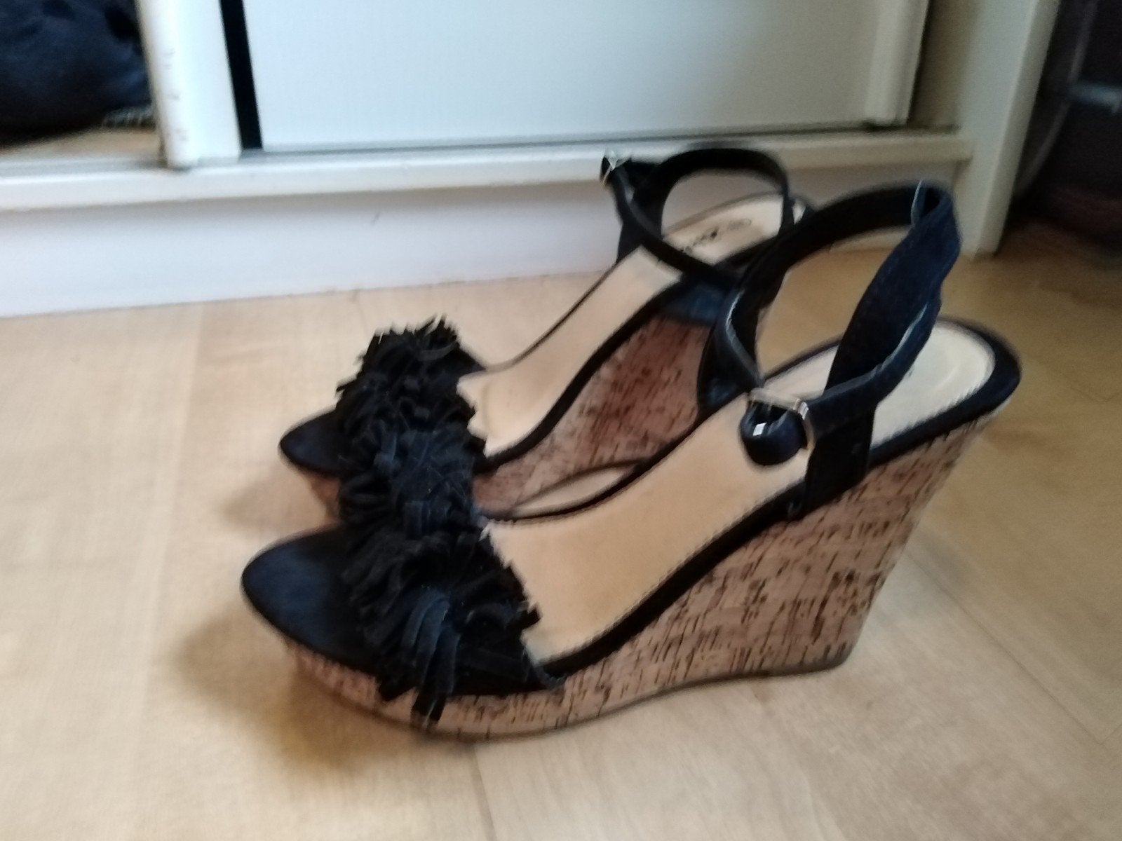 zwarte schoenen plateauzool, Zwart, Zo goed als nieuw, Sandalen of Muiltjes, Ophalen of Verzenden